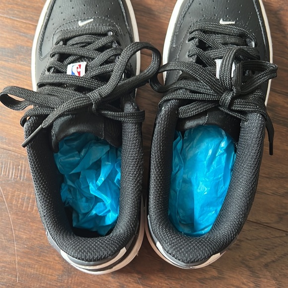 Nike Air-force One 07 NBA - Picture 6 of 7